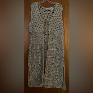 White stag XL 16/18 crochet tan tunic vest